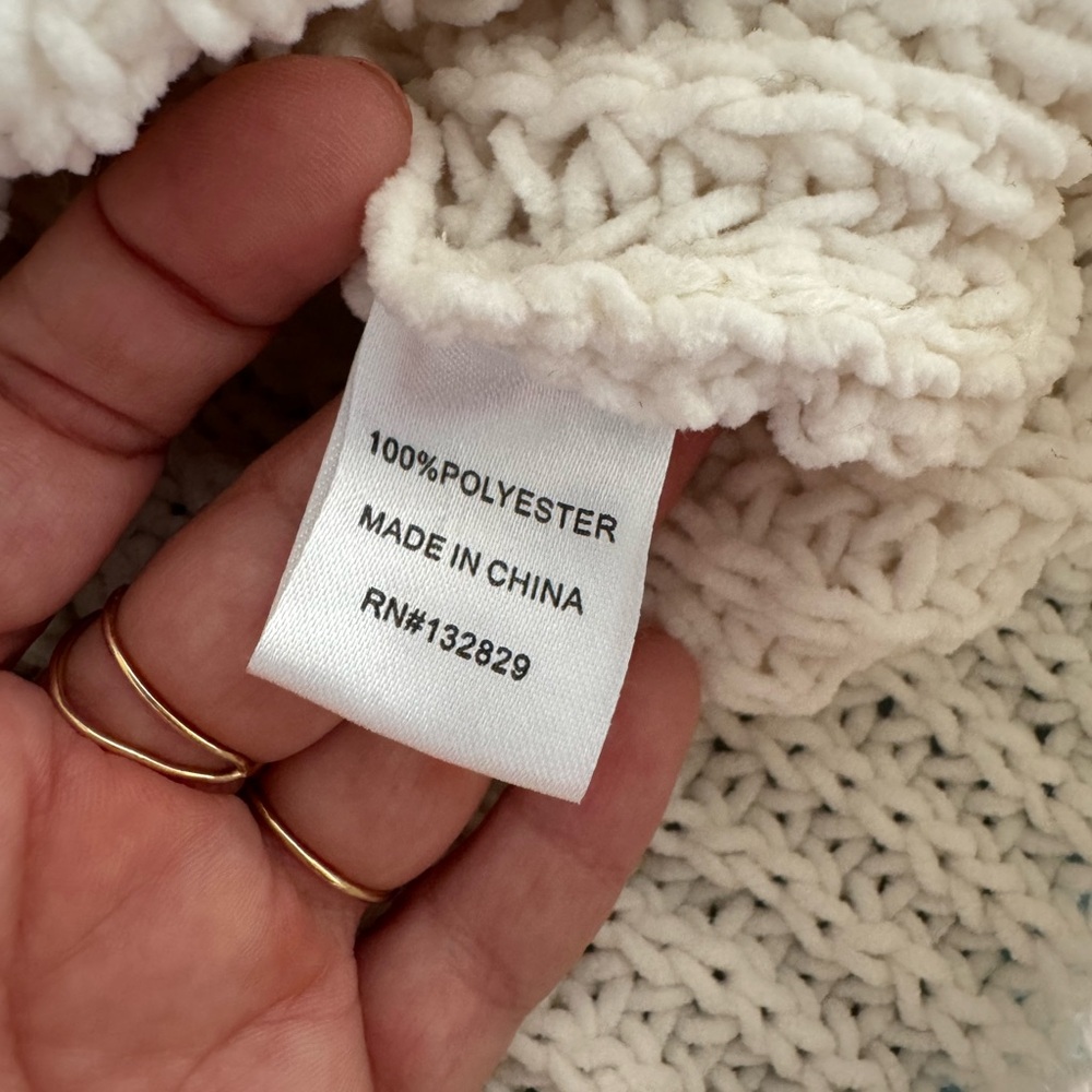 superdown Textured Cream Sweater - Picture 5 of 5
